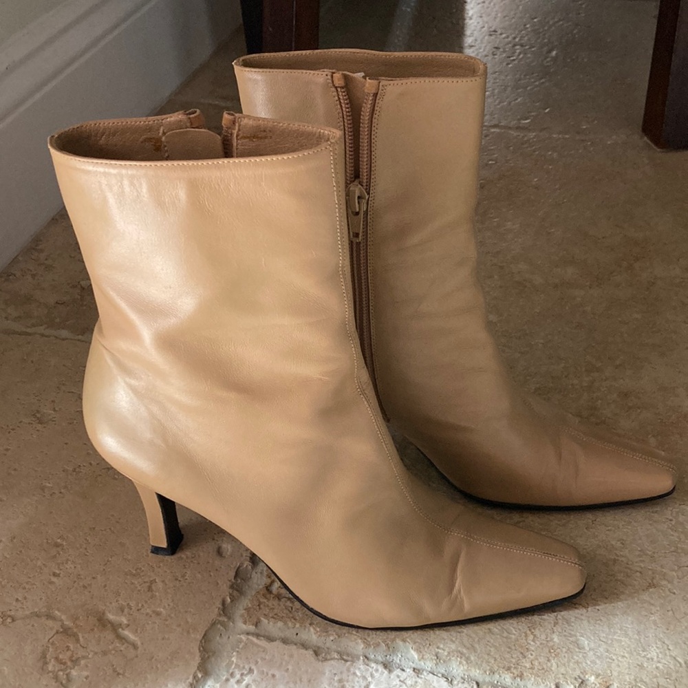 Stuart Weitzman